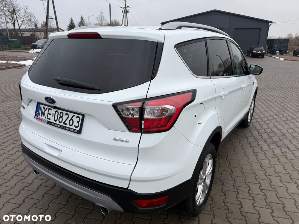 Ford Kuga 1.5 EcoBoost 2x4 Cool & Connect - 9