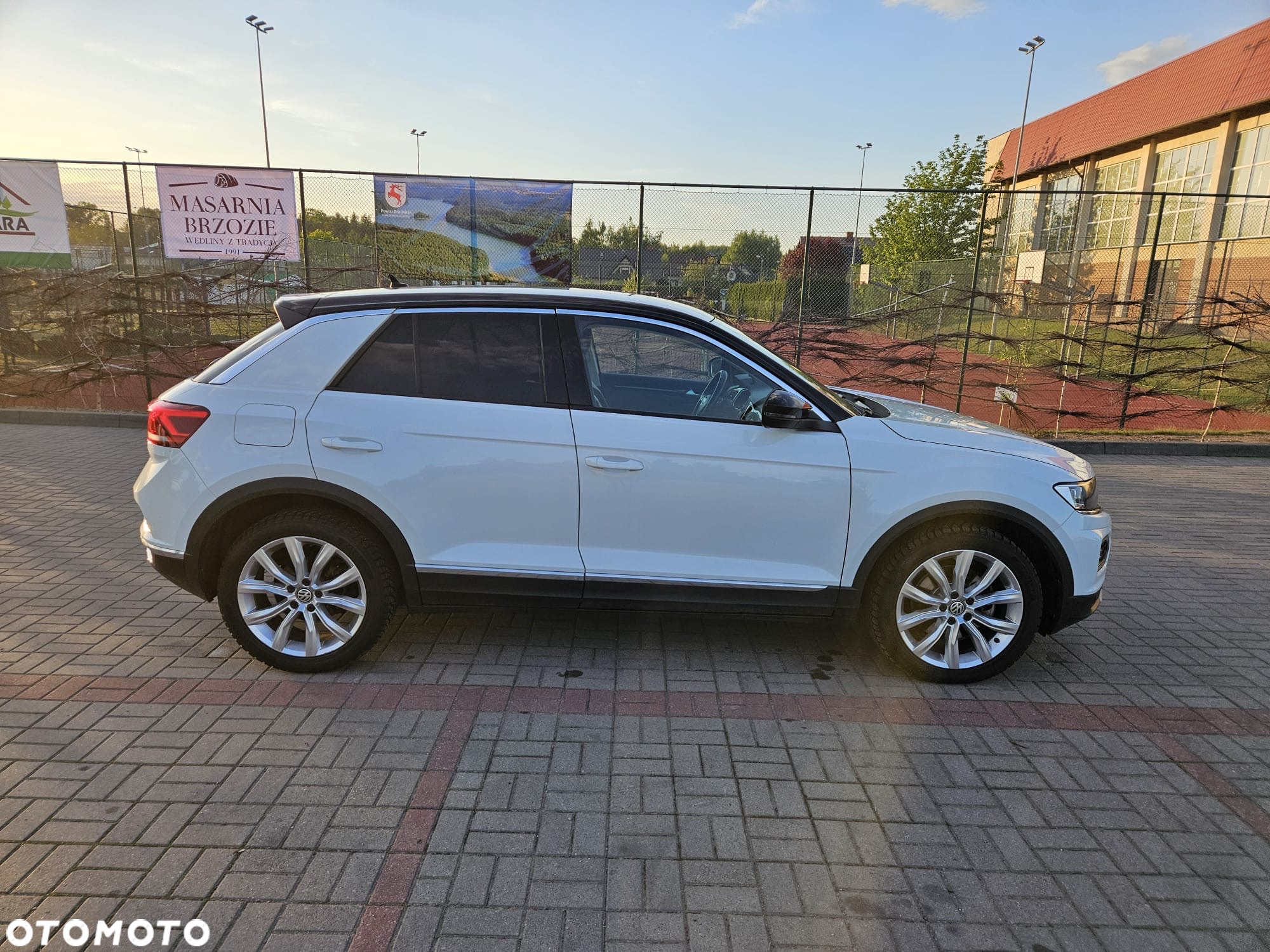 Volkswagen T-Roc 2.0 TDI SCR 4MOTION DSG ACTIVE - 8