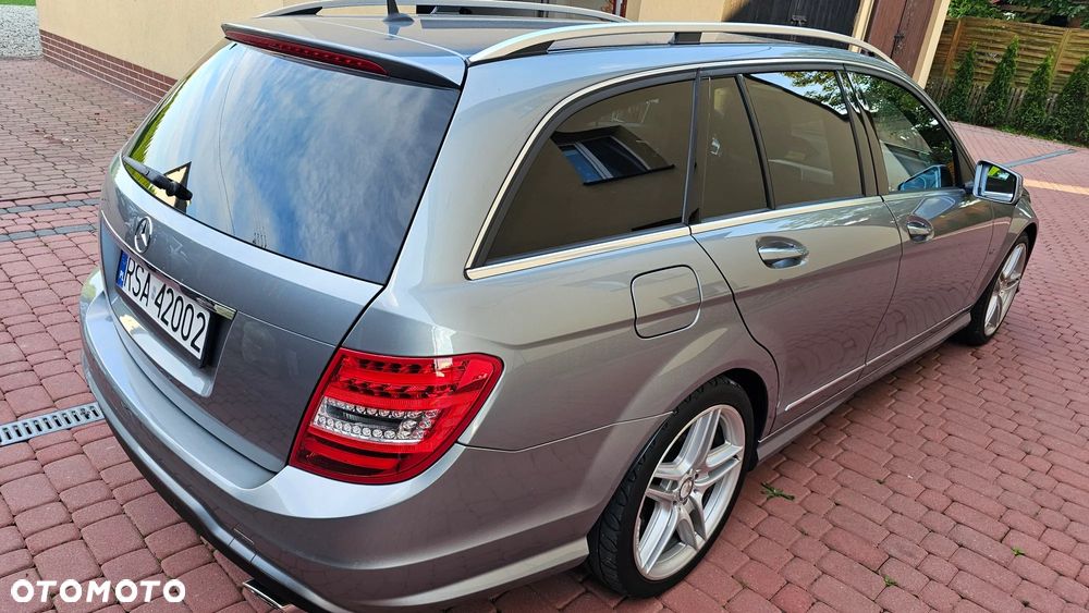 Mercedes-Benz Klasa C 350 T CDI DPF (BlueEFFICIENCY) 7G-TRONIC Avantgarde - 21