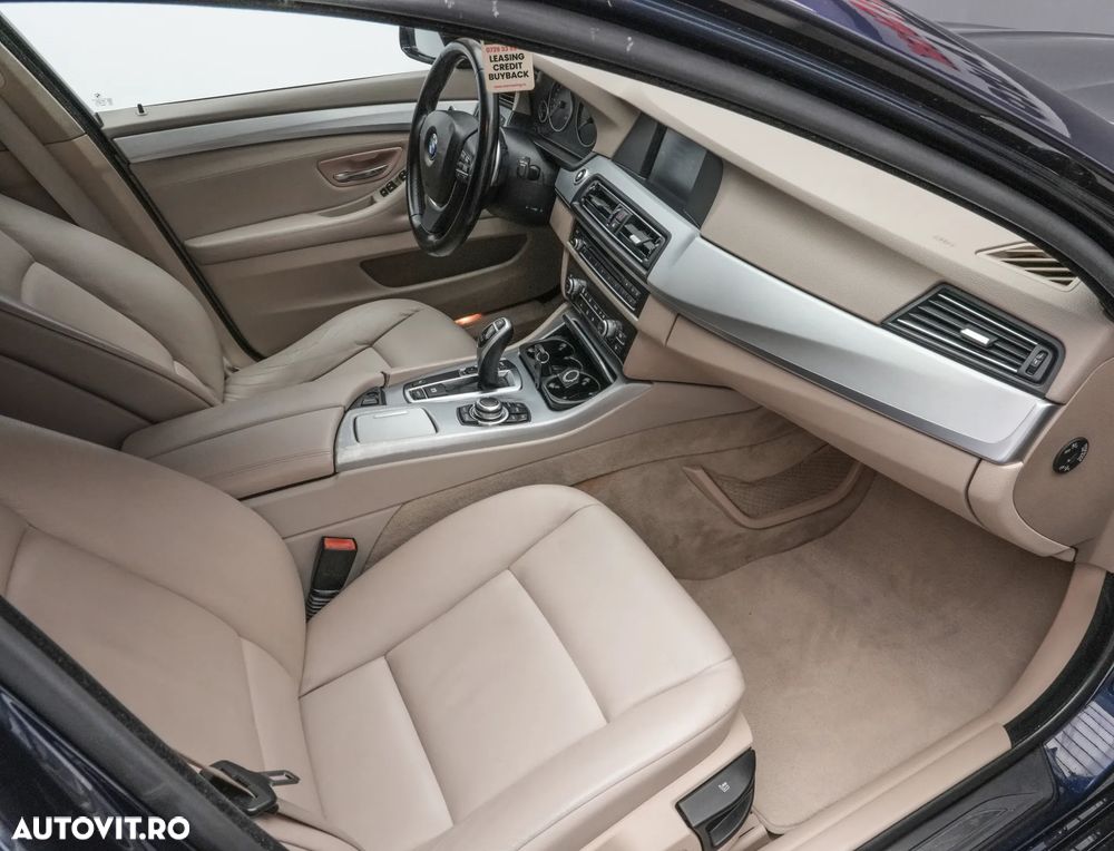 BMW Seria 5 530d Sport-Aut. Luxury Line - 13