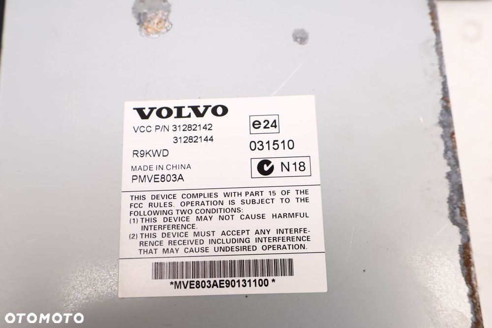 VOLVO XC60 I WZMACNIACZ RADIA 31282142 - 6
