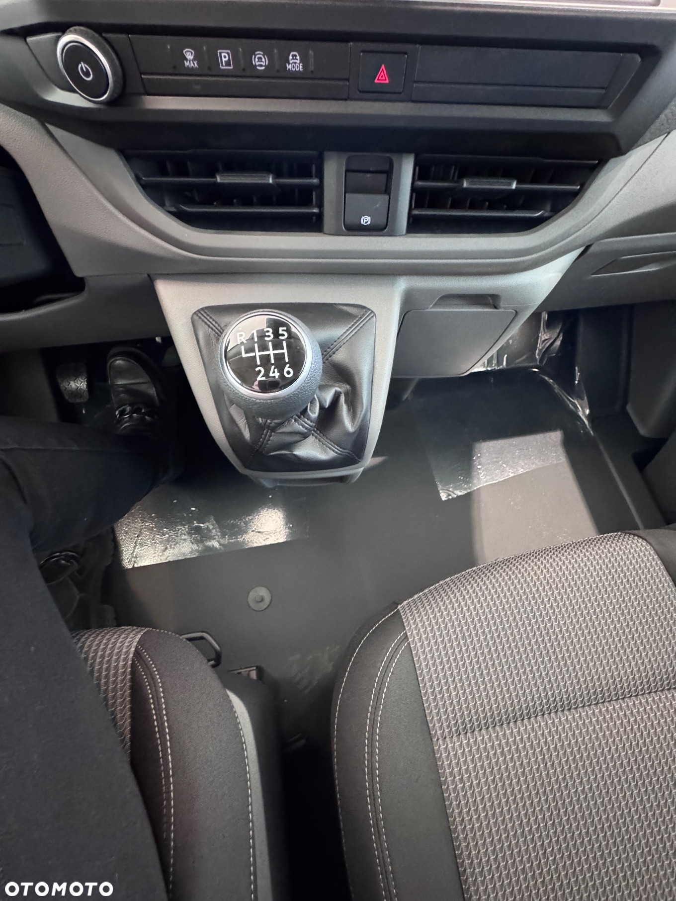Volkswagen Transporter - 20