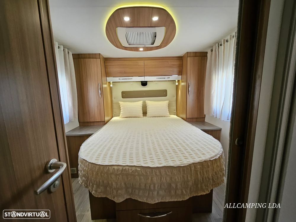 Pilote Sensation P746 CAIXA AUTOMÁTICA CAMA CENTRAL/ BASCULANTE - 30