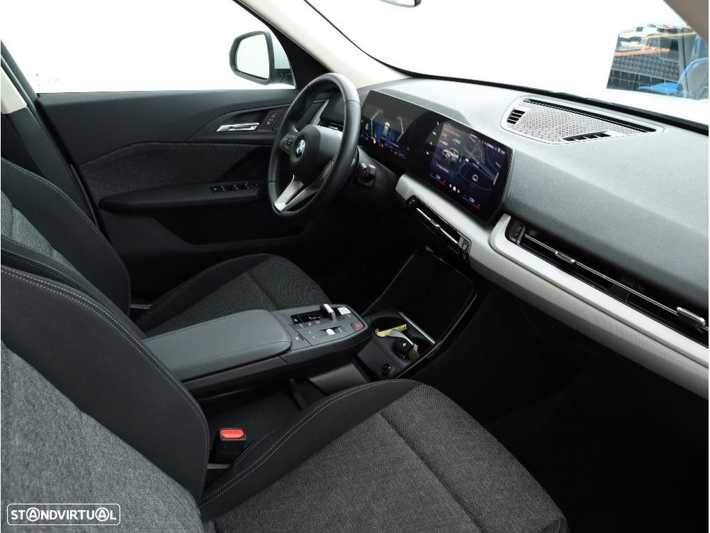 BMW X1 sDrive18d - 17