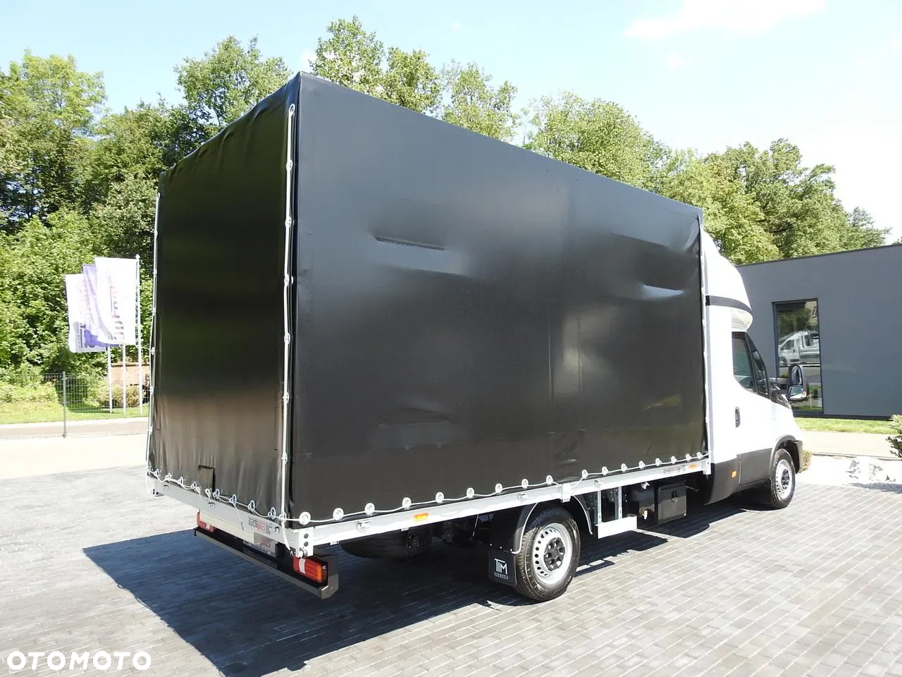 Iveco DAILY 35S18 NOWY PLANDEKA 8 PALET TEMPOMAT NAWIGACJA LEDY AUTOMAT HI-MATIC GWARANCJA PRODUCENTA 180KM [ 587778 ] - 14