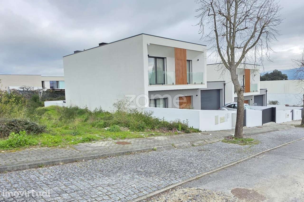 Moradia T3 Nova – Vila Verde, Braga - Grande imagem: 3/21