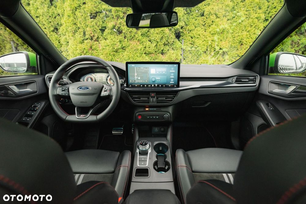 Ford Focus 2.3 EcoBoost ST X - 10