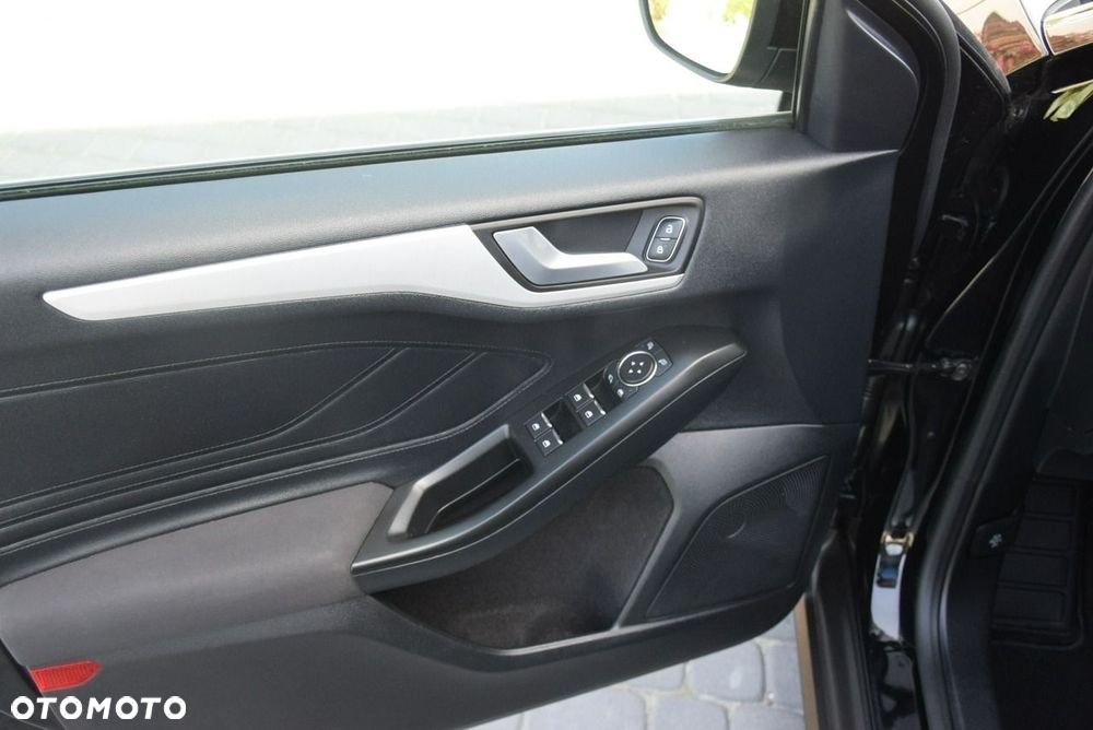 Ford Focus - 31