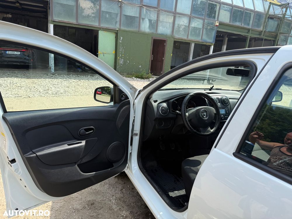Dacia Sandero - 5