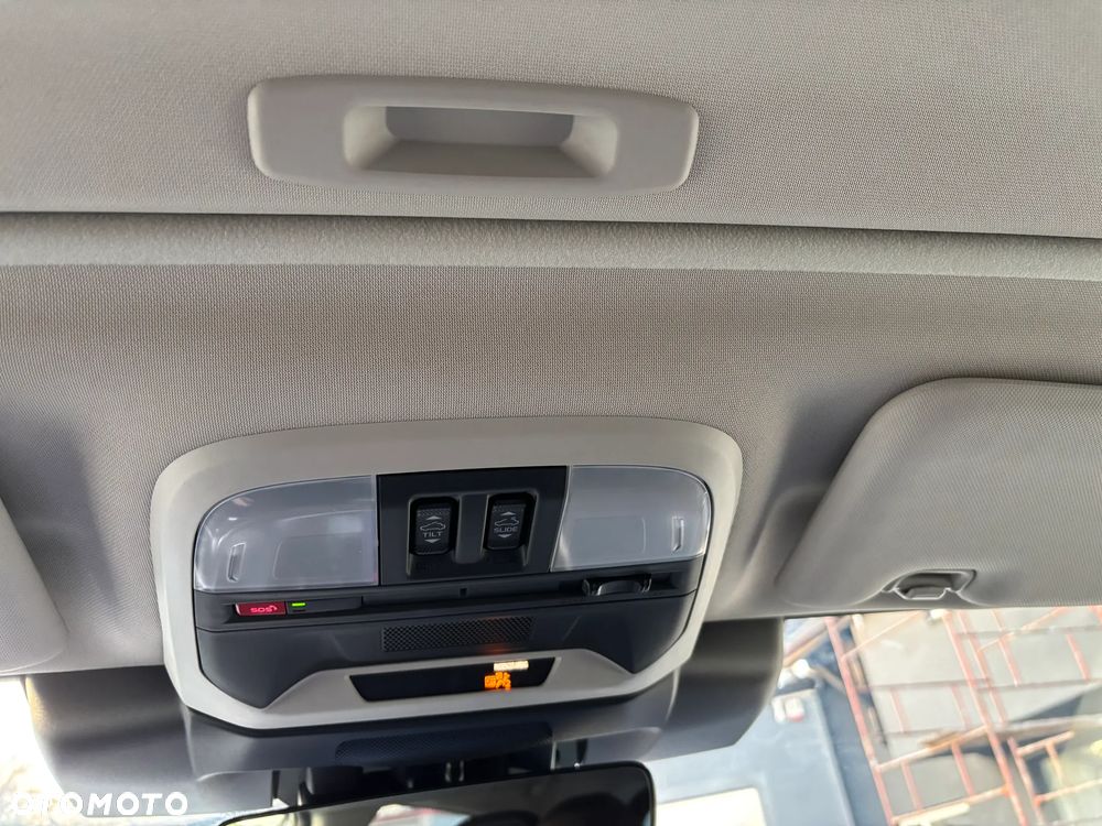 Subaru Crosstrek 2.0i-S e-Boxer Platinum (EyeSight) Lineartronic - 23