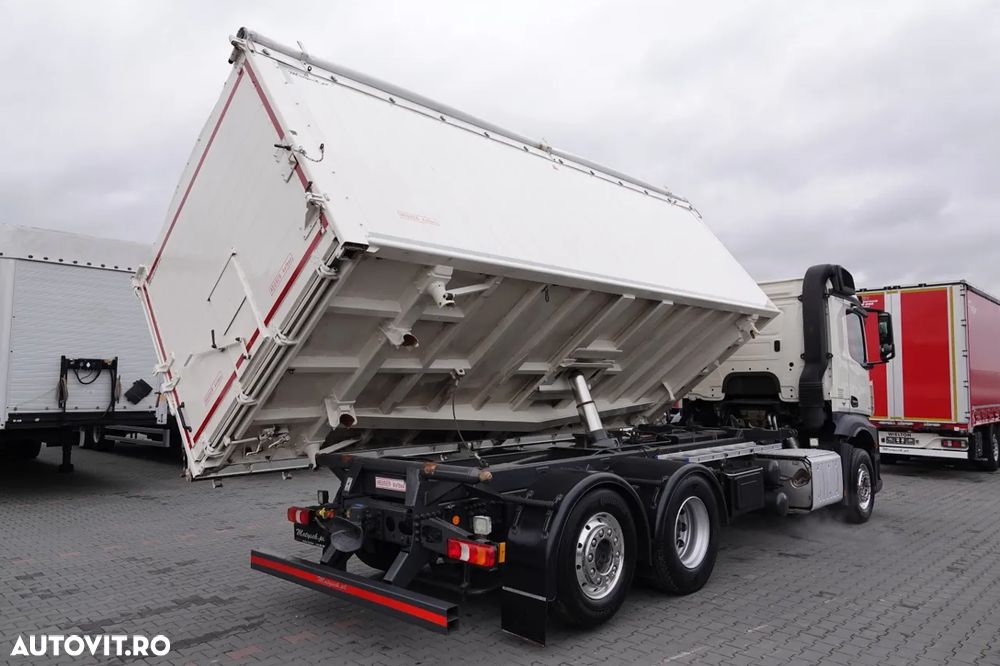 Mercedes-Benz ACTROS / 2545 / 6x2 / CAMION BASCULANTE 32 mc / OBLUTOR pentru cereale / CAPACITATE DE ÎNCĂRCARE: 15.000 KG / DIRECȚIE + AXIE ELEVABILĂ / EURO 6 - 7