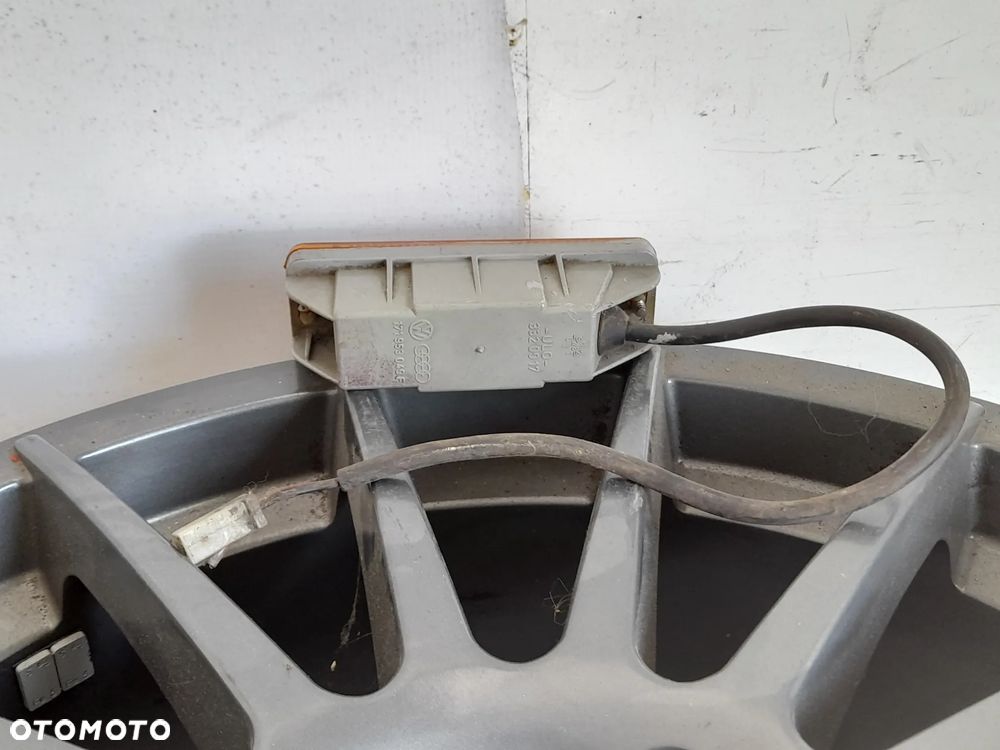 Lampa kierunkowskazu przód Volkswagen Golf 2 171953049F - 5