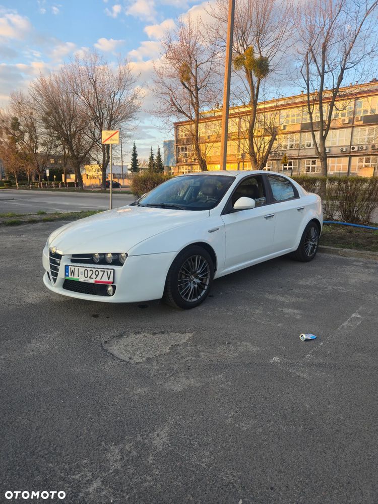 Alfa Romeo 159 1750TBi Sport - 11