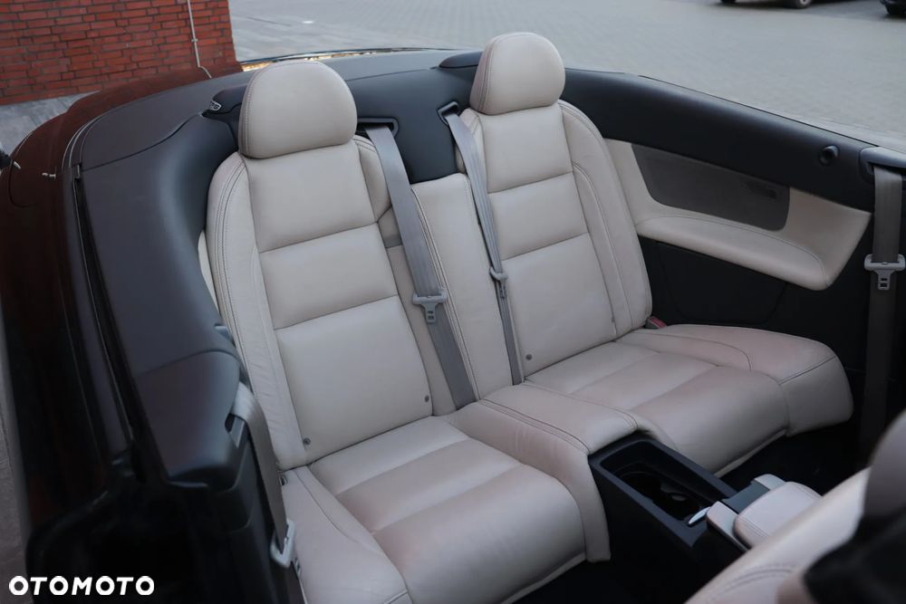 Volvo C70 2.4D5 Summum - 33