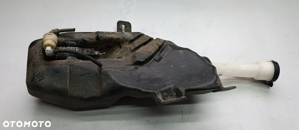 Astra J zbiorniczek spryskiwaczy pompka Astra IV Opel - 2