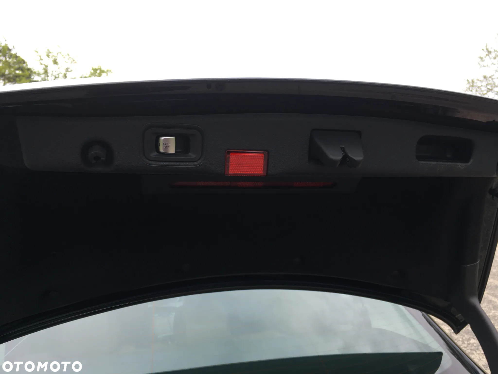 Mercedes-Benz Klasa E 220 d 9G-TRONIC Avantgarde - 16