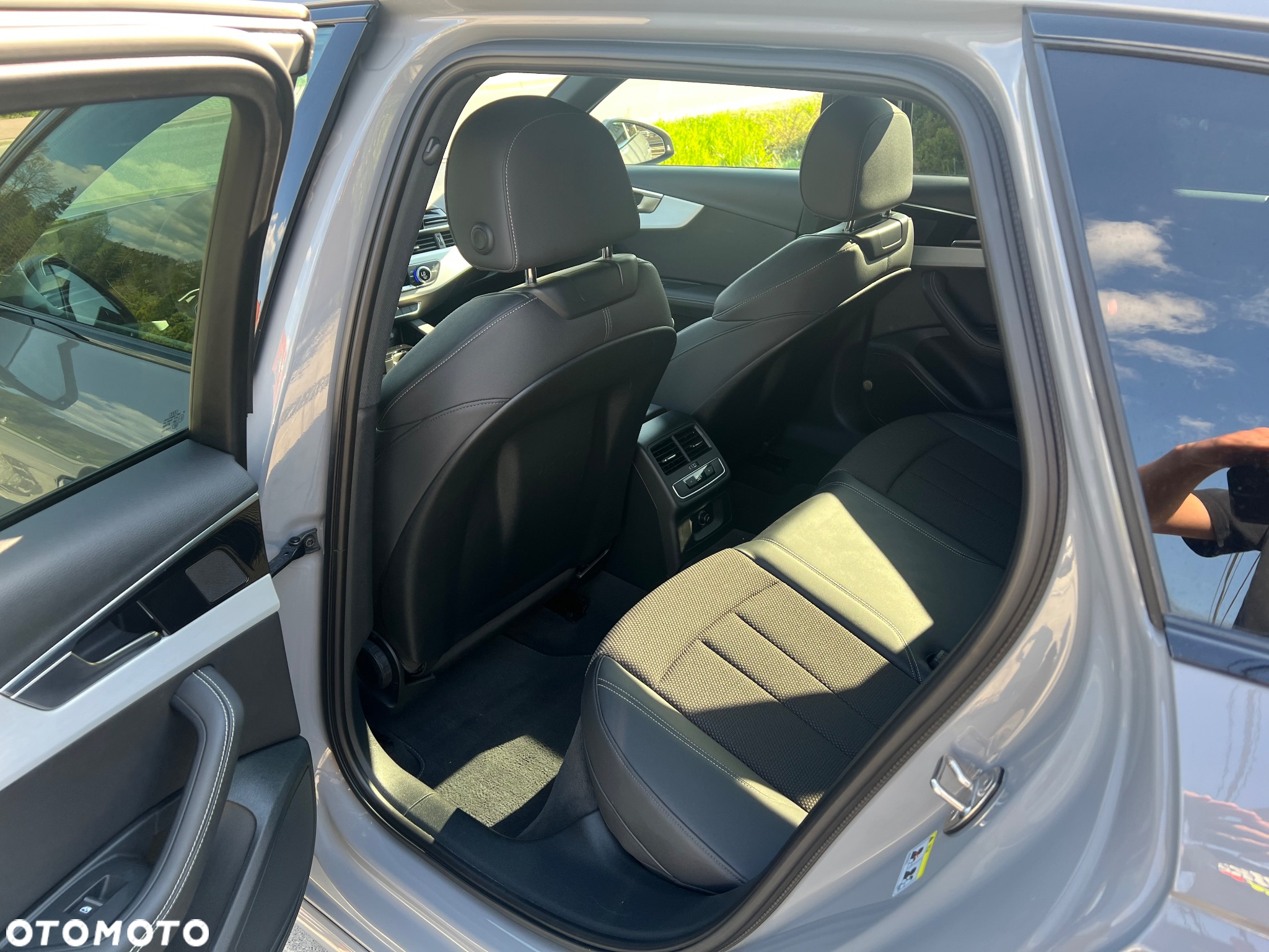Audi A4 Avant 40 TDI quattro S tronic S line - 32