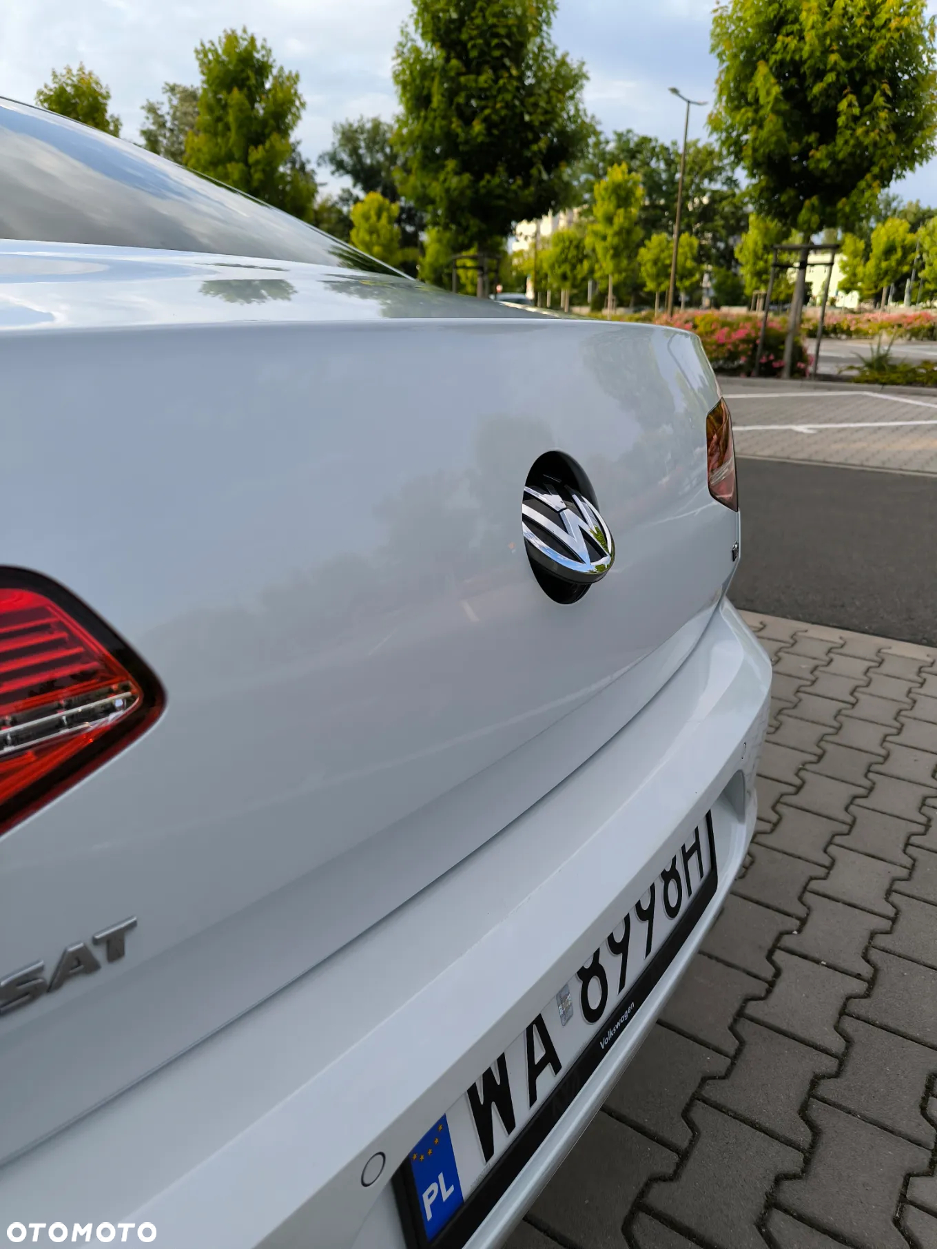 Volkswagen Passat 1.8 TSI BMT Highline DSG - 10