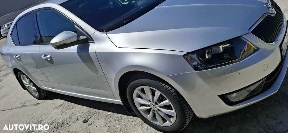 Skoda Octavia - 2