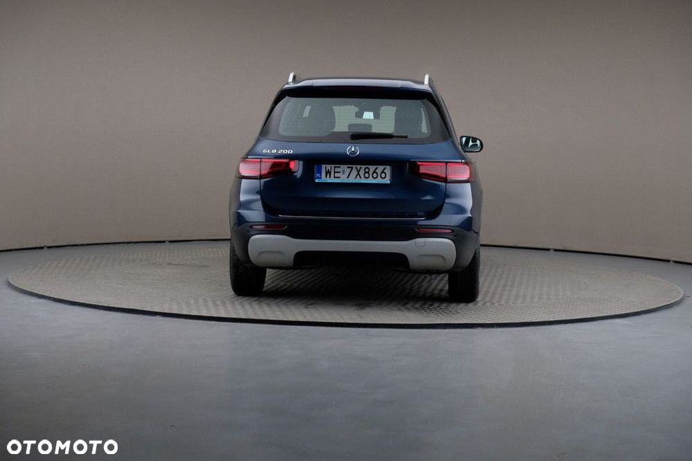 Mercedes-Benz GLB - 5