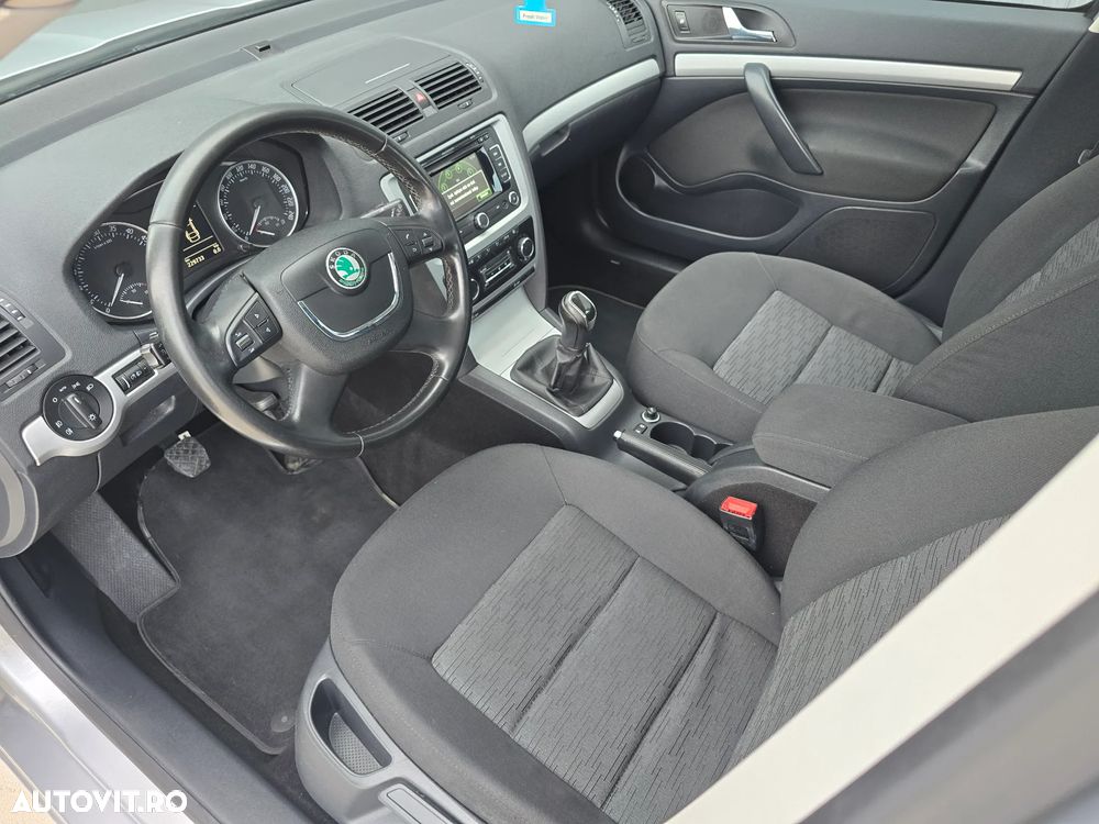 Skoda Octavia 1.6 TDI GREENLINE - 6