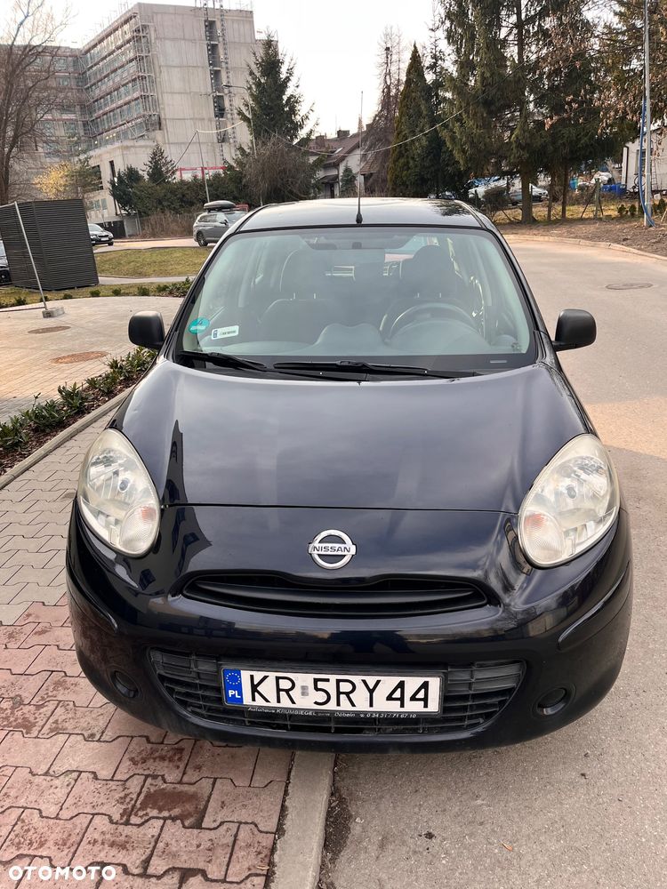 Nissan Micra - 2