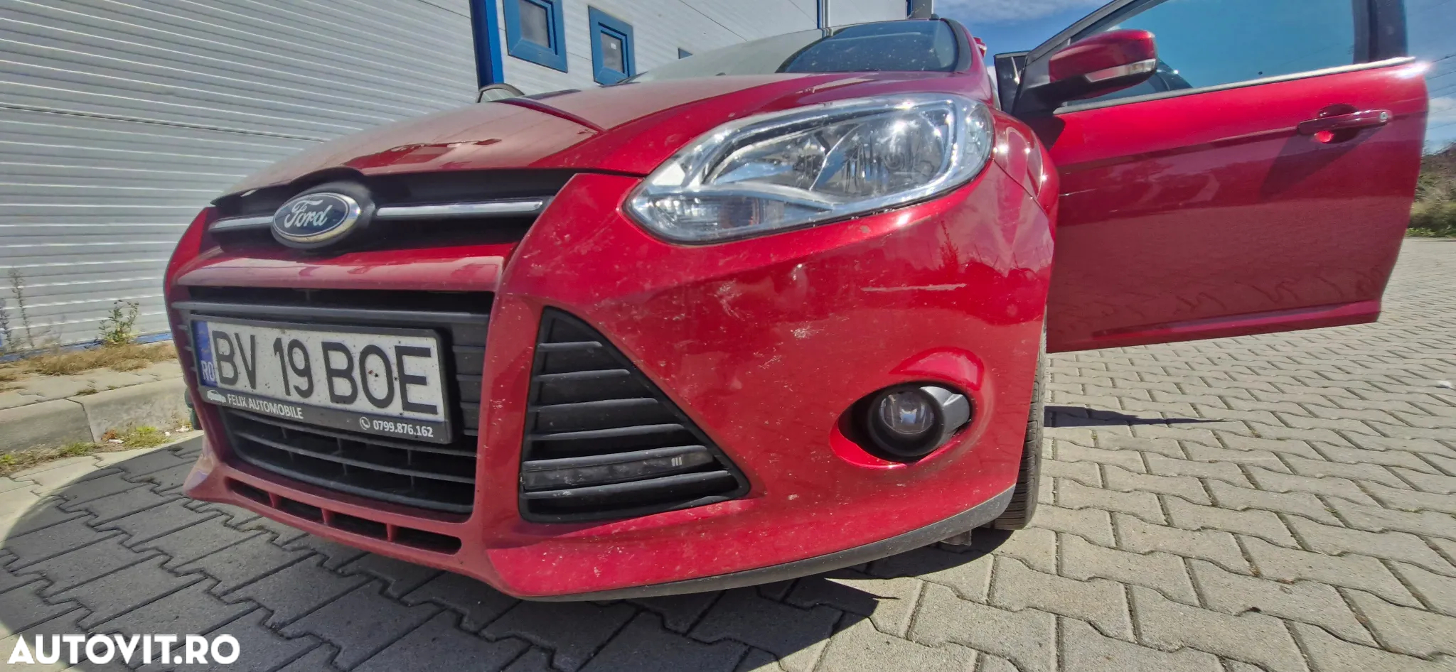 Ford Focus 1.0 EcoBoost Titanium - 5
