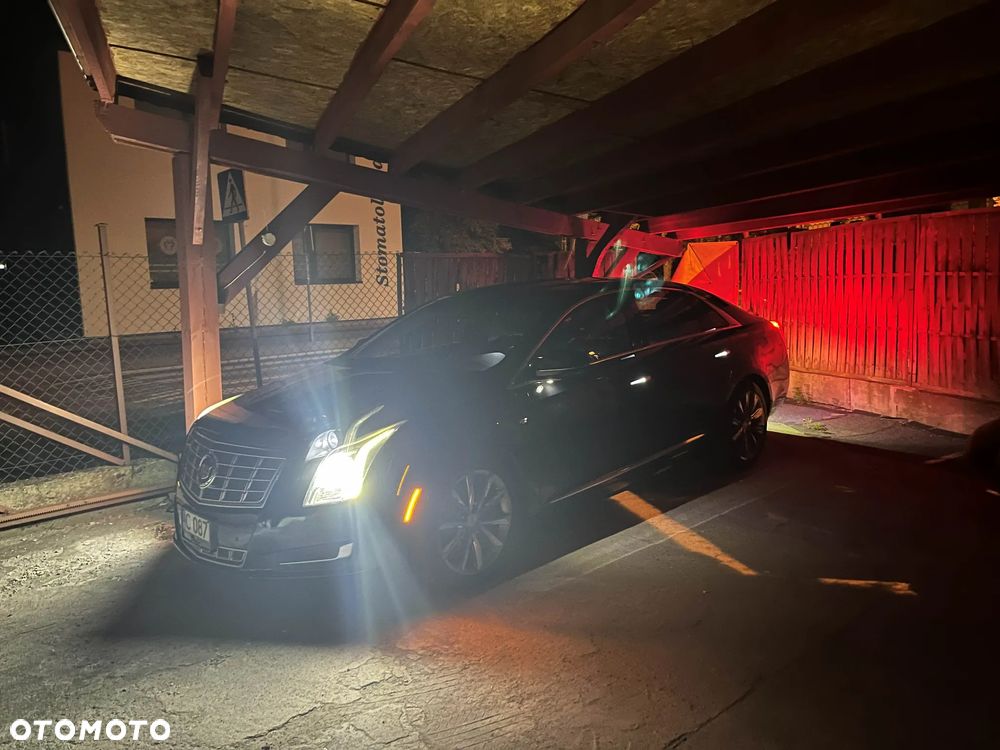 Cadillac XTS - 7