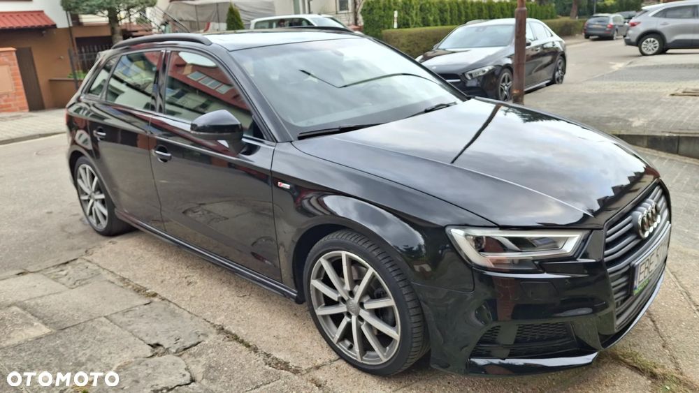 Audi A3 Sportback 2.0 TDI S tronic S line Sportpaket - 22