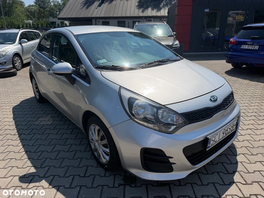 Kia Rio 1.1 CRDI Attract - 7