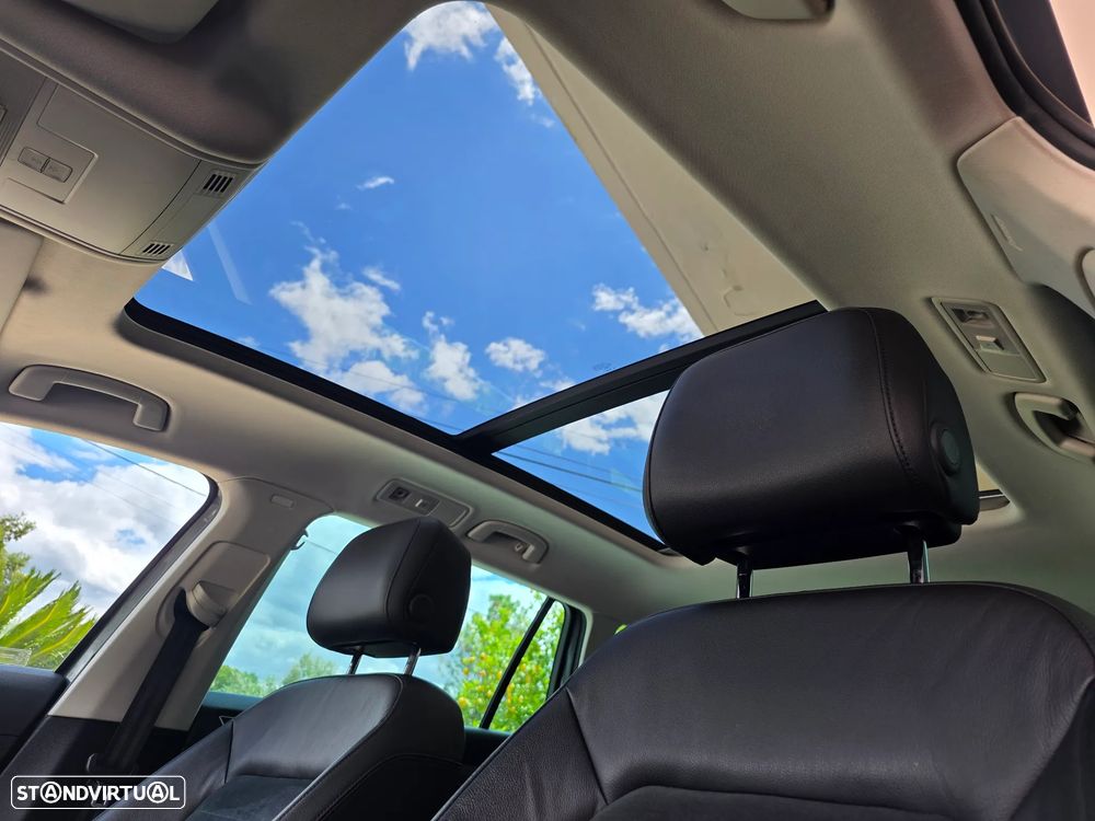 VW Passat Variant 1.6 TDI (BlueMotion ) Comfortline - 24