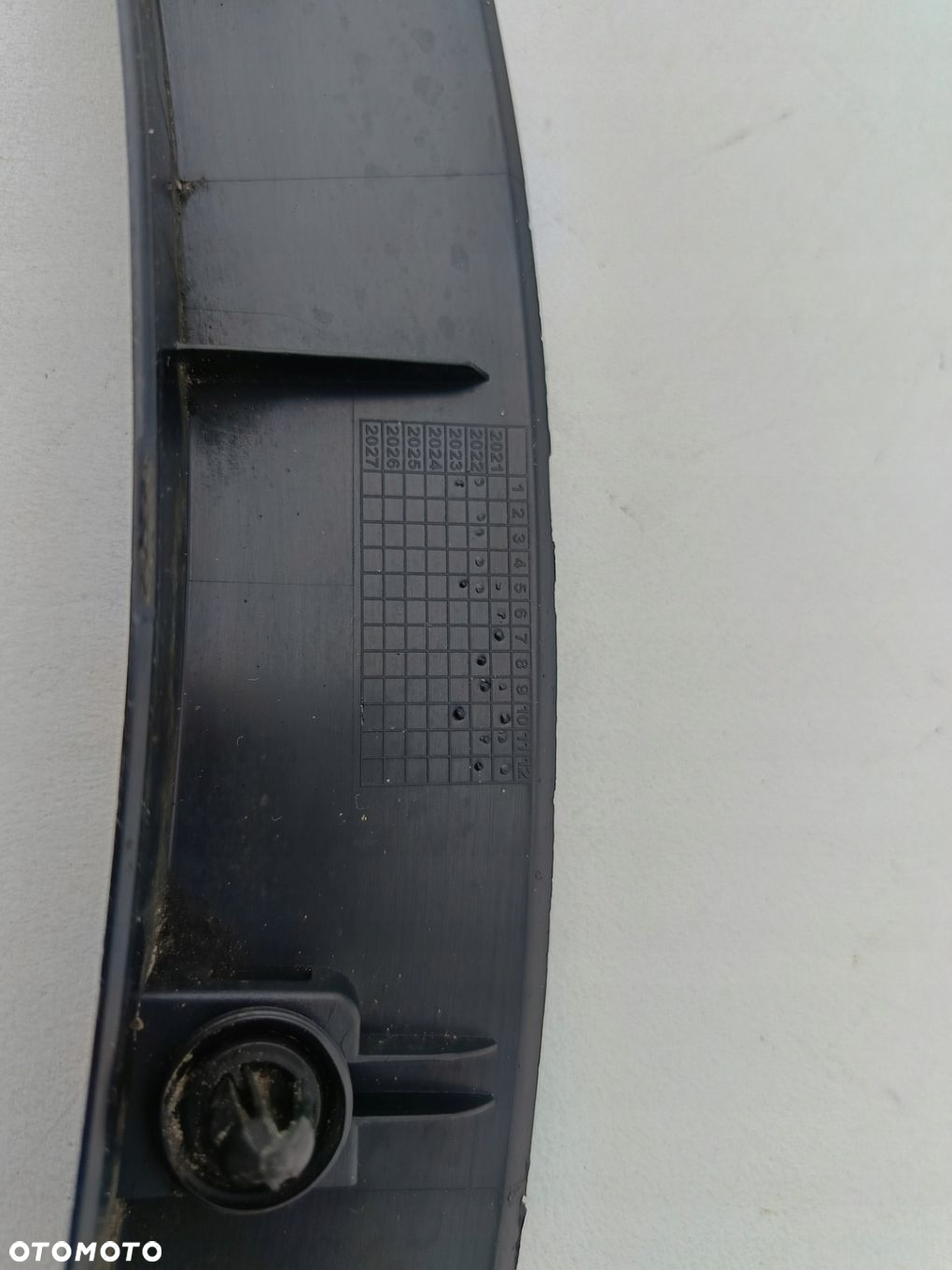 TESLA MODEL Y MY 20- NAKŁADKA LISTWA BŁOTNIKA LEWY PRZÓD 1658695-00-A - 13
