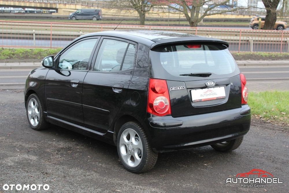 Kia Picanto - 4