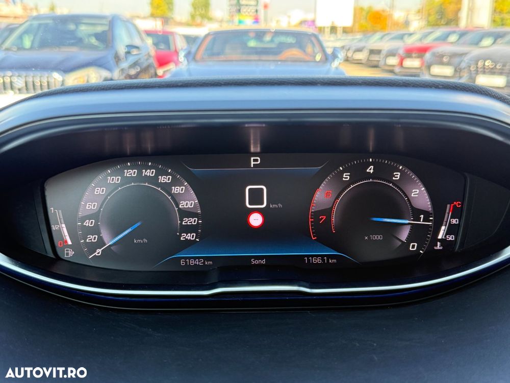 Peugeot 3008 1.2 PureTech 130 EAT8 Allure Pack - 10