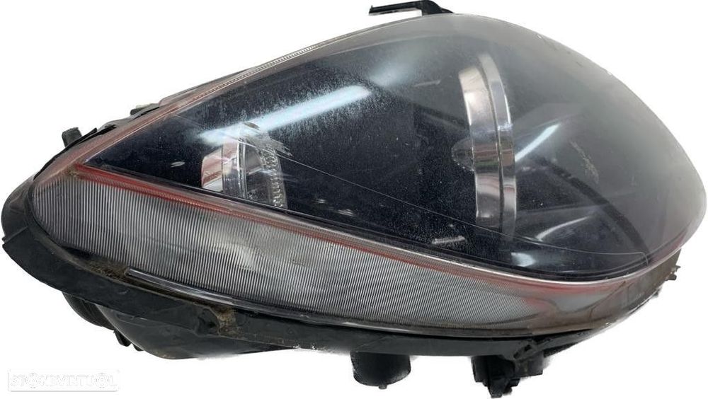 FAROL DIREITO SEAT LEON 2011 -5P1941034A - 1