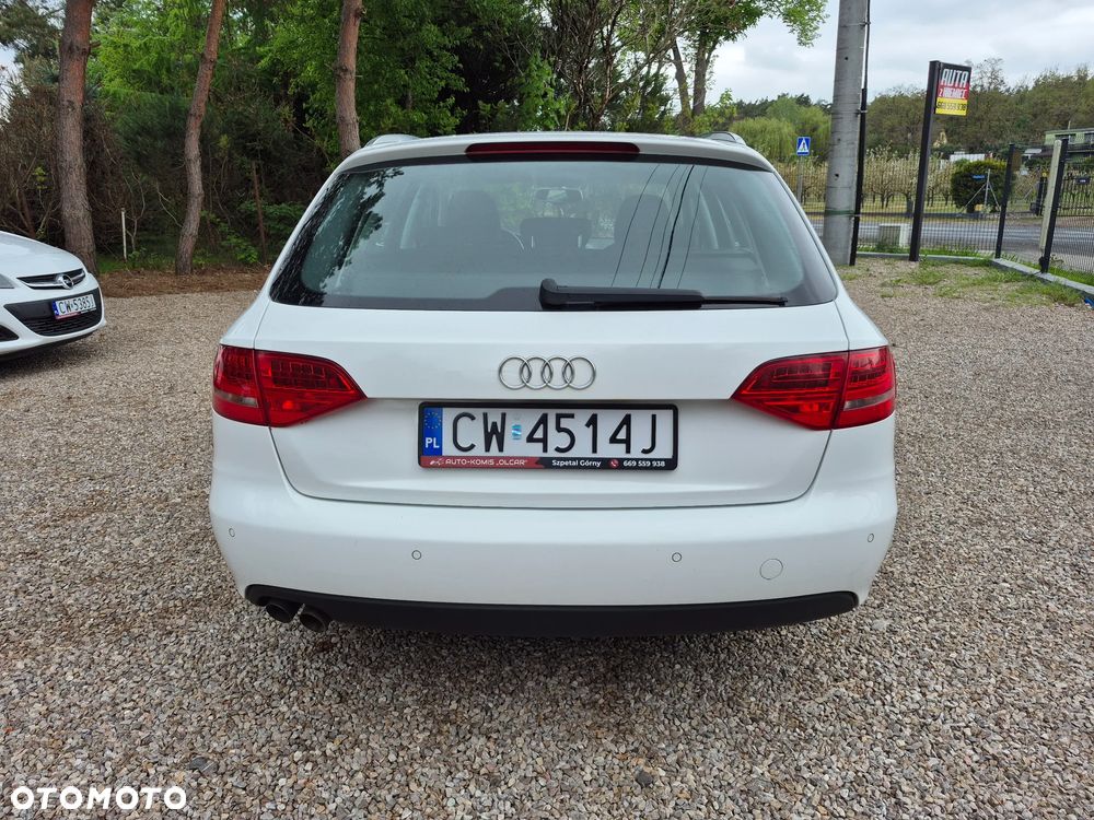 Audi A4 Avant 2.0 TDI DPF Attraction - 9