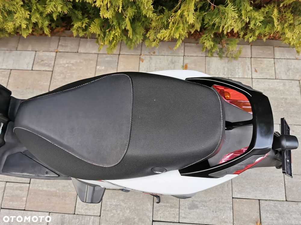 Derbi Variant - 15