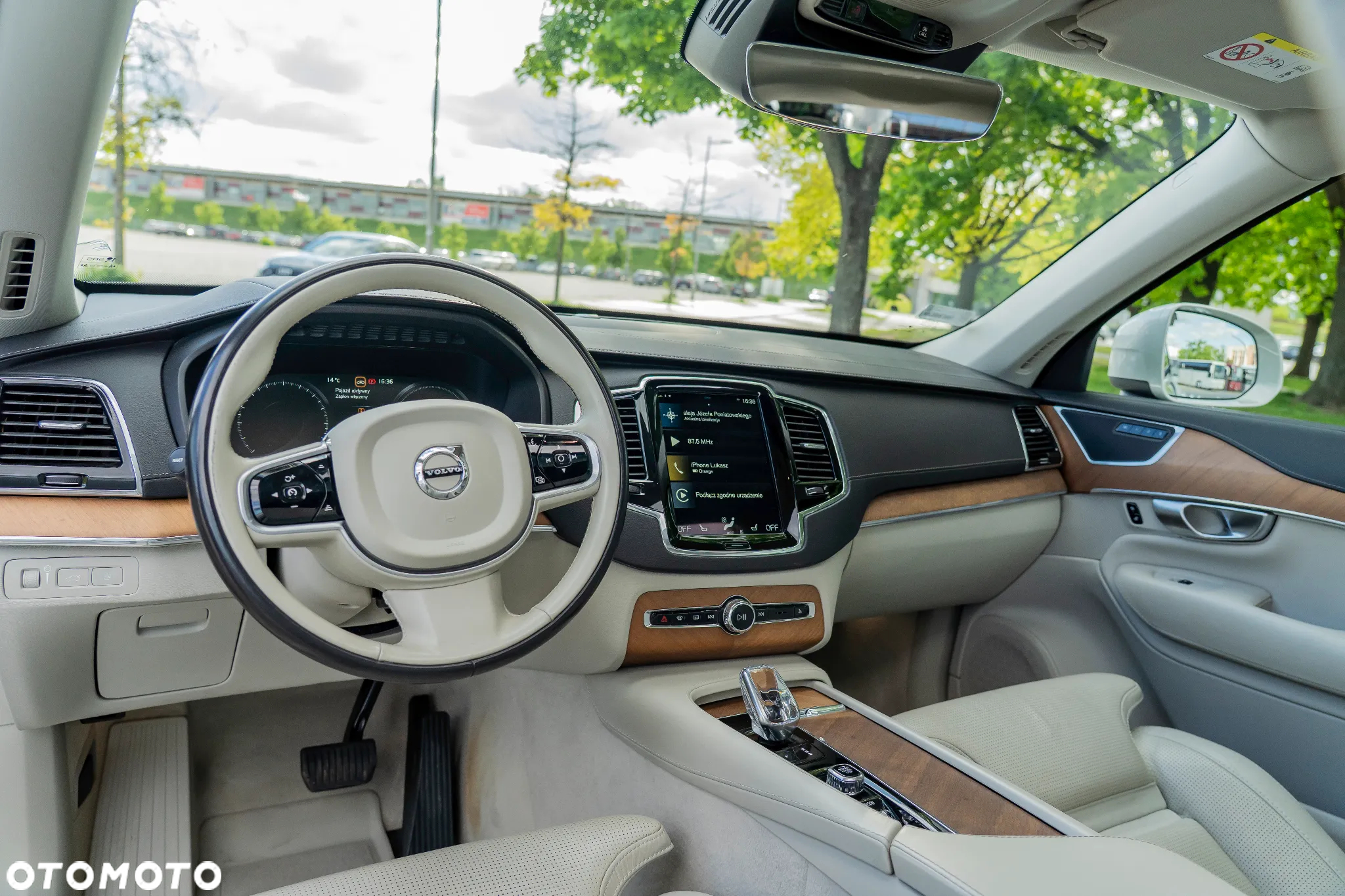 Volvo XC 90 T8 AWD Plug-In Hybrid Inscription 7os - 4