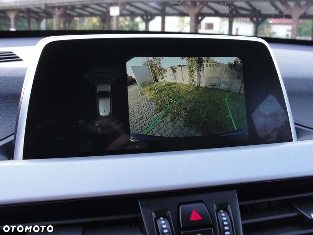 BMW X1 sDrive18d xLine - 36