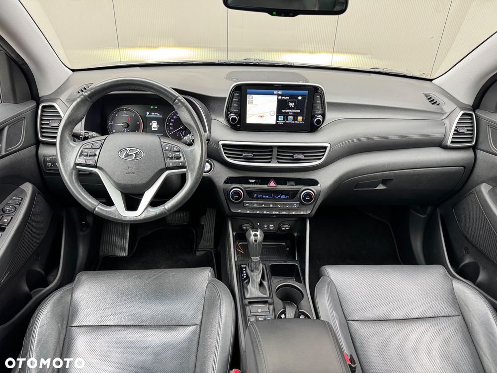 Hyundai Tucson 2.0 CRDI 4WD Automatik Premium - 14