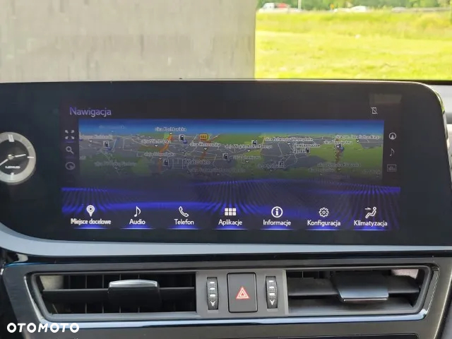 Lexus ES 300h F Sport Edition - 21