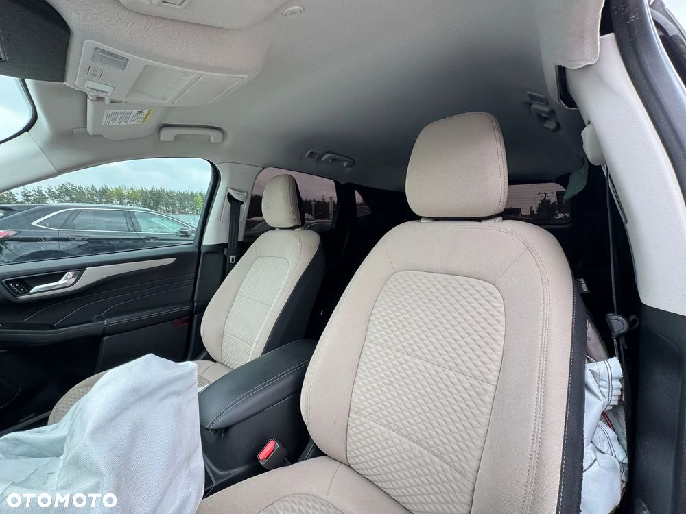 Ford Kuga 1.5 EcoBoost 4x4 SYNC - 16