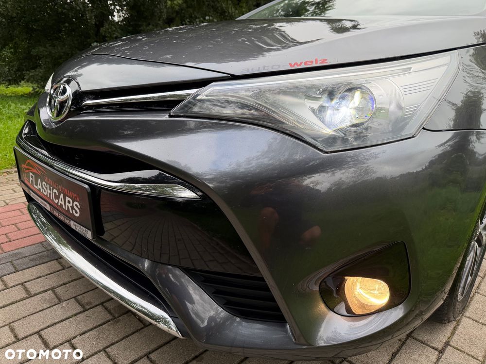 Toyota Avensis Touring Sports 1.8 Multidrive S Edition S+ - 28