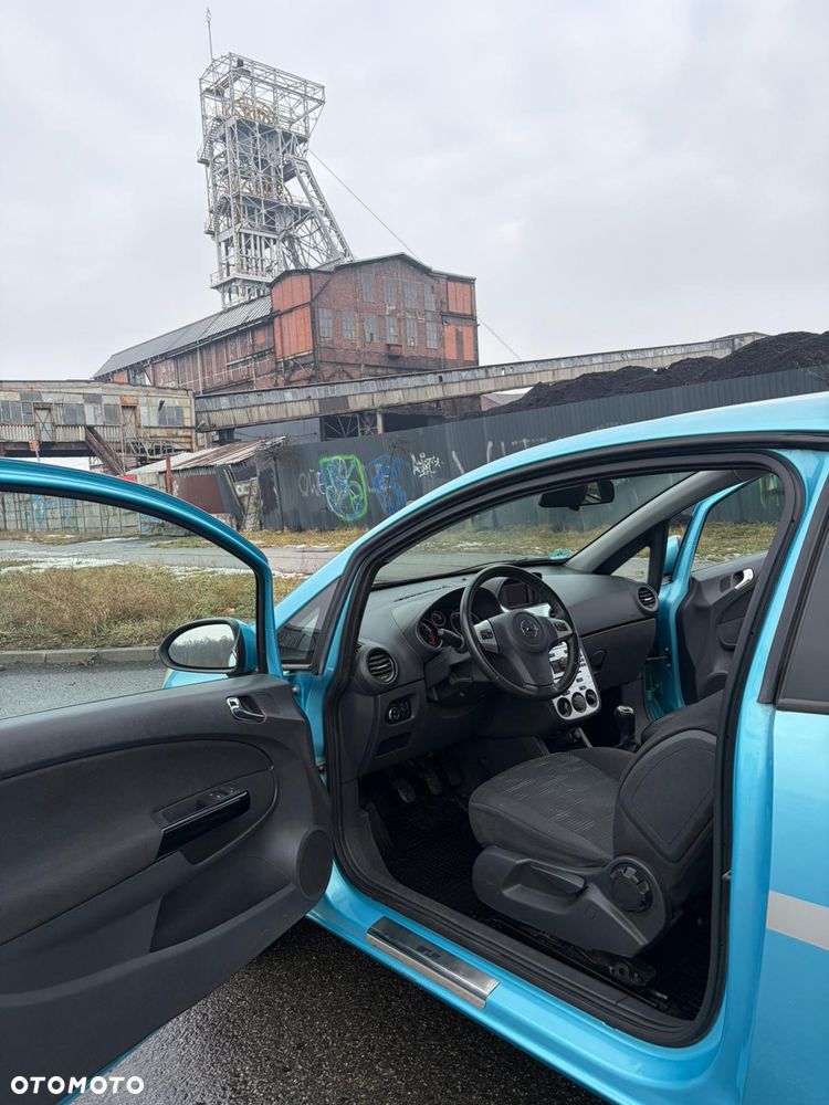 Opel Corsa - 7