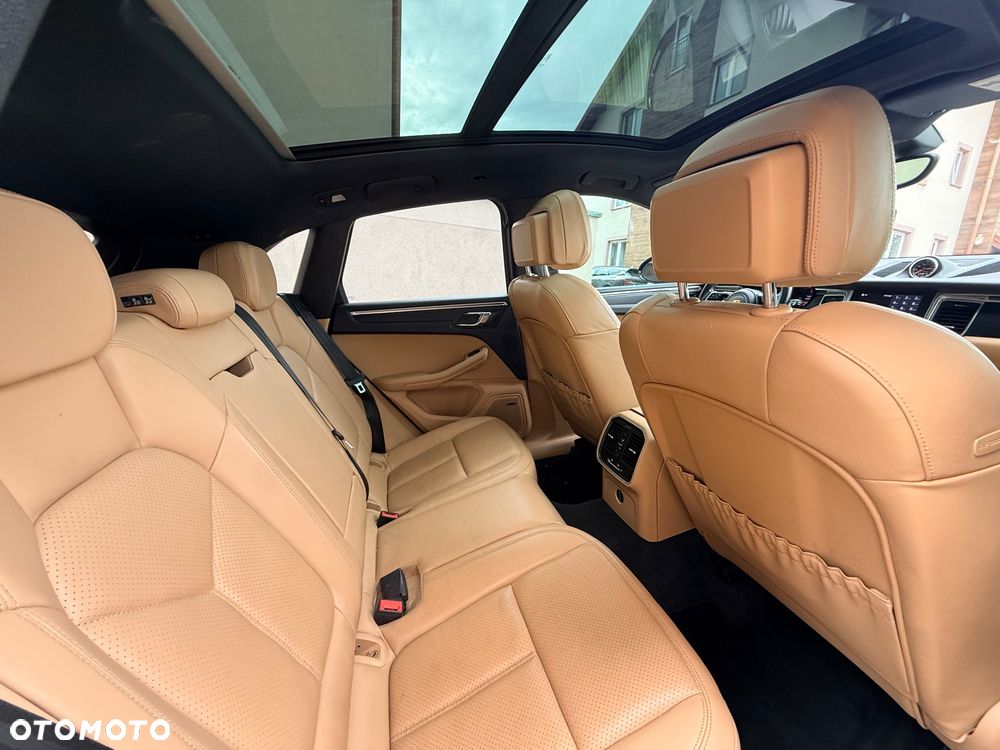 Porsche Macan PDK - 30