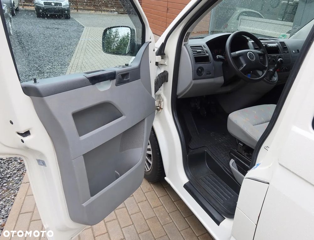 Volkswagen Transporter - 6