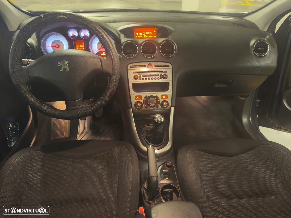 Peugeot 308 SW 1.6 HDi Premium CVM6 - 10