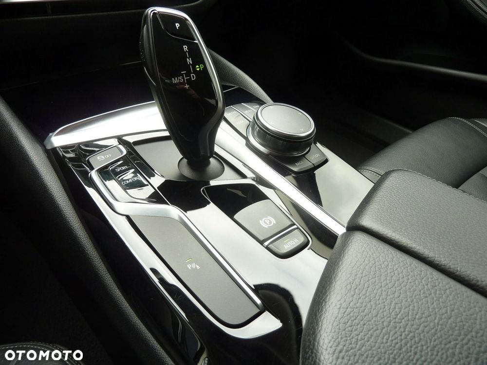 BMW Seria 5 - 31
