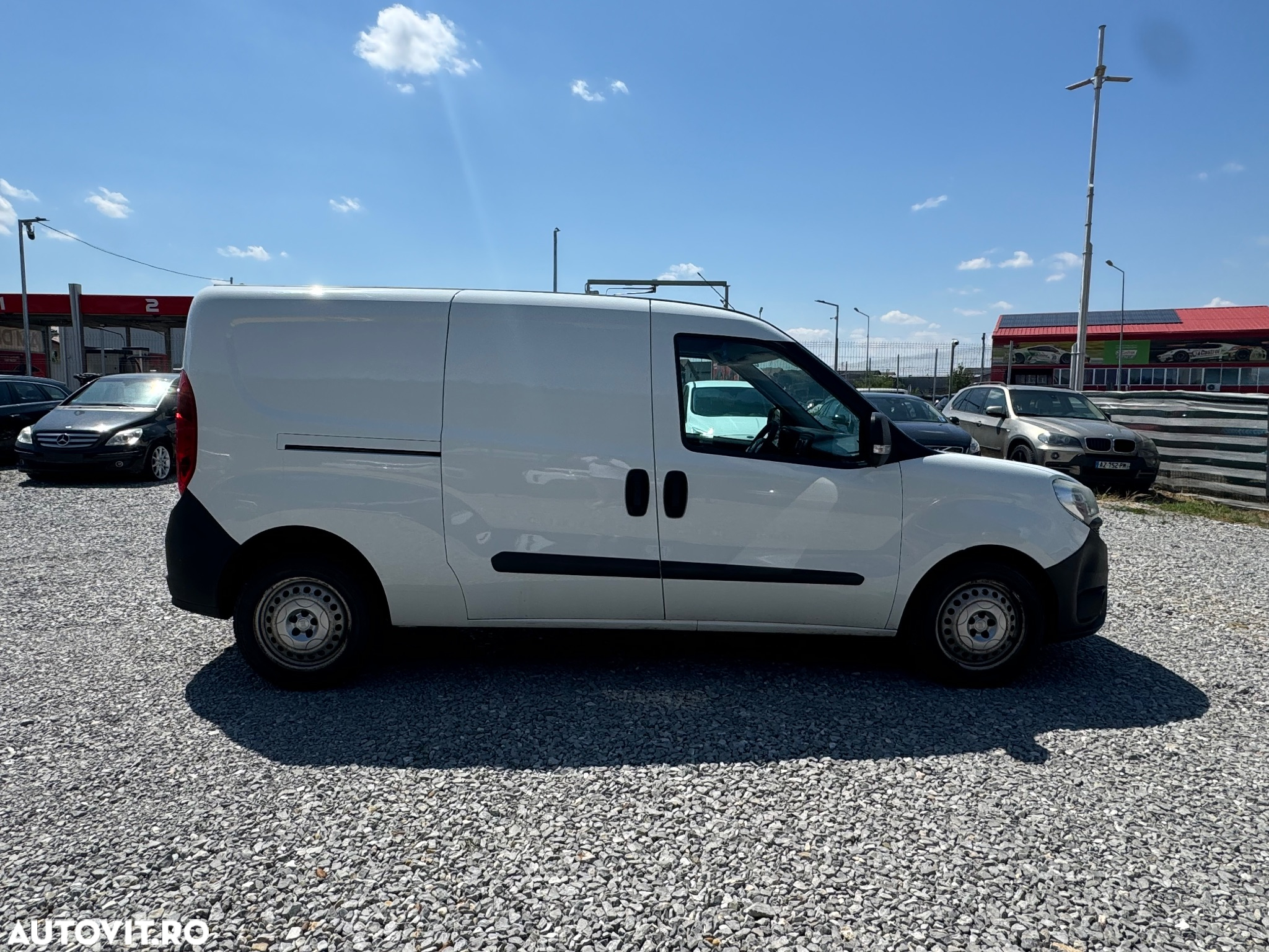 Fiat Doblo Combi 1.6 Mjet 105 CP Maxi Confort - 4