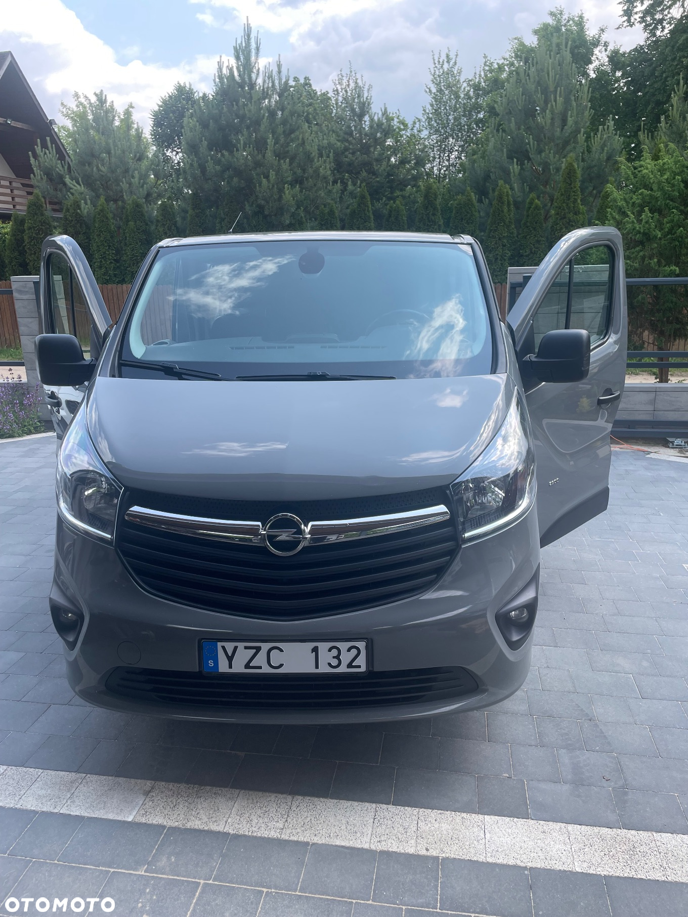 Opel Vivaro L2H1 2,9t Edition Business - 22
